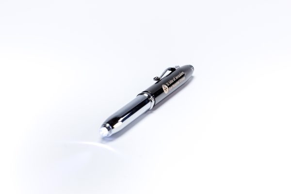 Flashlight Pen